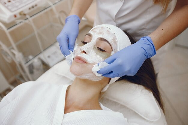 Chemical peel for pigmentation